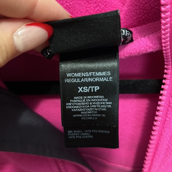 North Face sweater - Picture 2 of 3